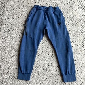 Boys Nike joggers